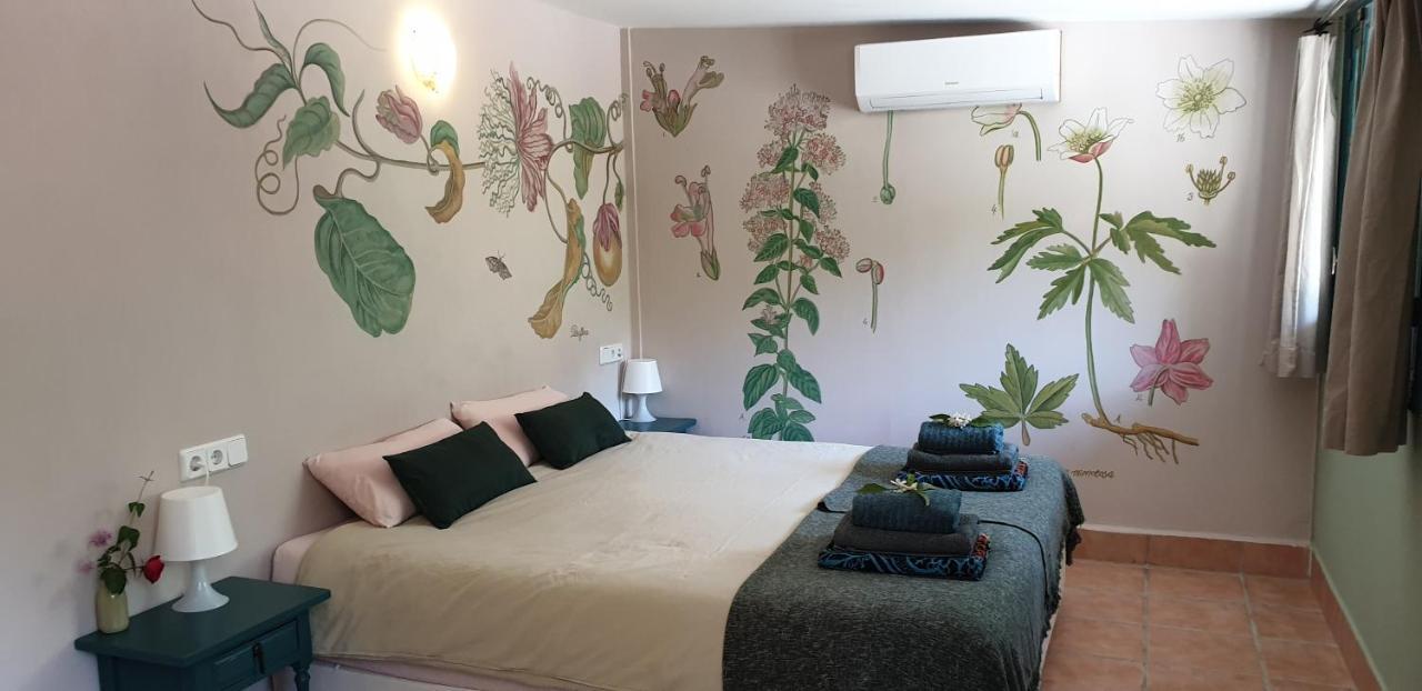 Vegan Guesthouse Finca Pereila Coin Luaran gambar